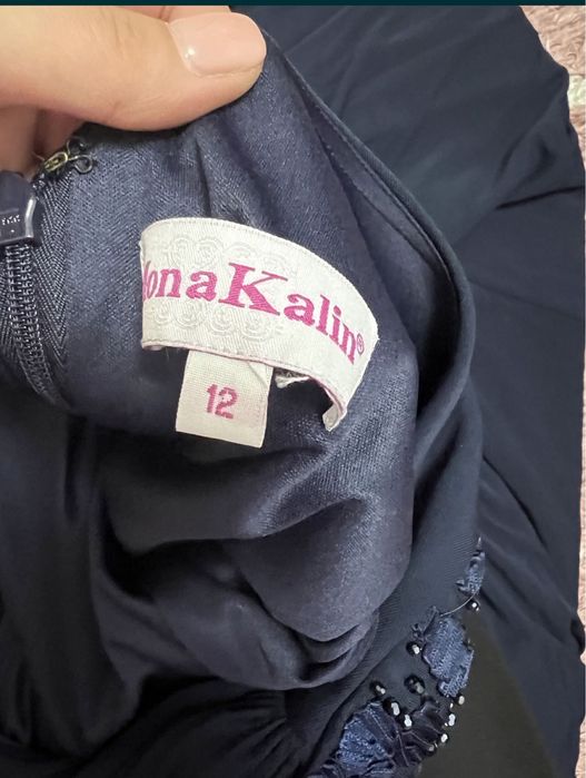 Rochii elegante trei sferturi