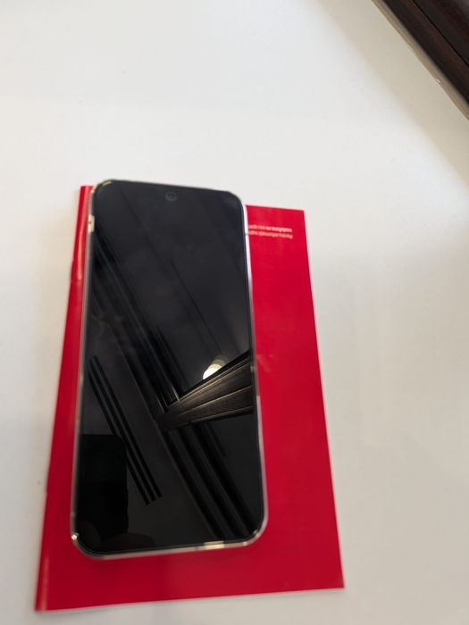 Google Pixel 10 Pro XL nou!