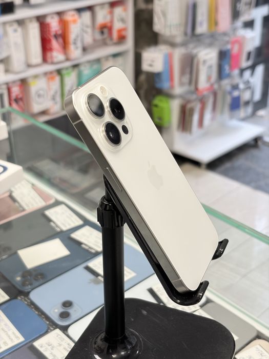 Apple iPhone 15 Pro 256GB White Titanium