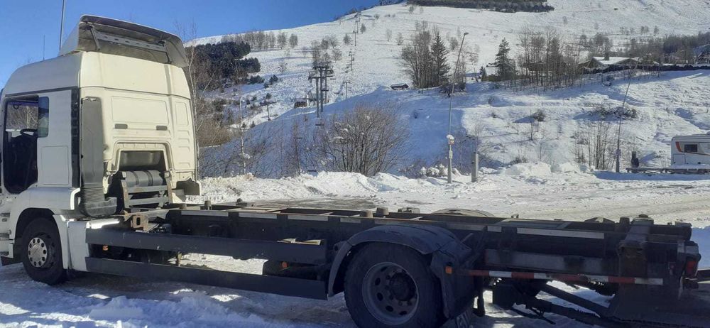 Vând Man TGX 18360 BDF