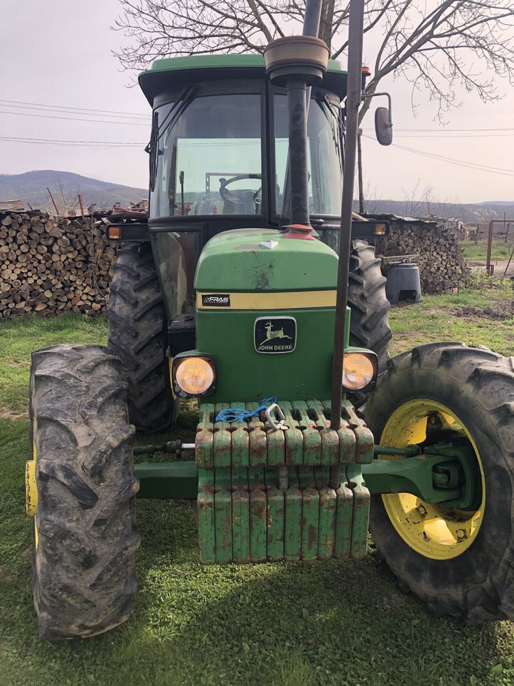 Tractor John Deere 2140