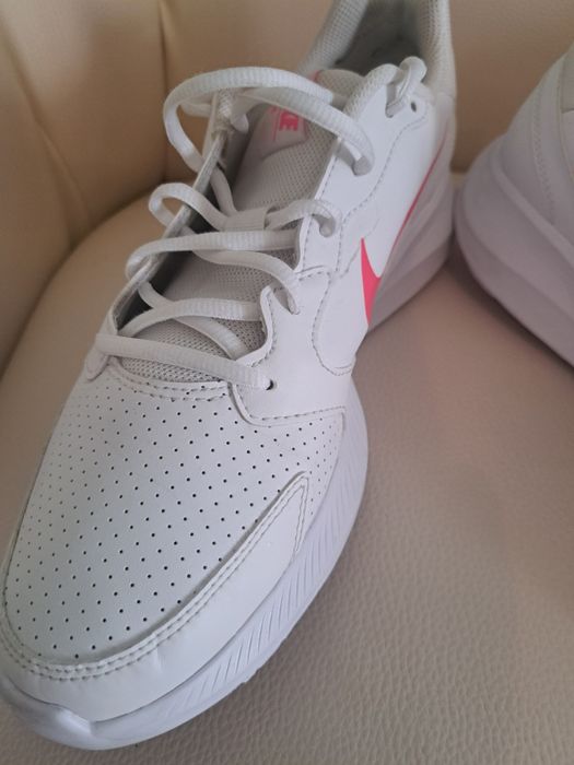 Adidași Nike nr 44