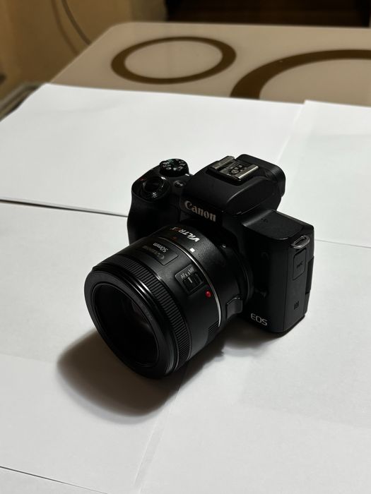 Canon EOS M50 Mirrorless – Pachet complet