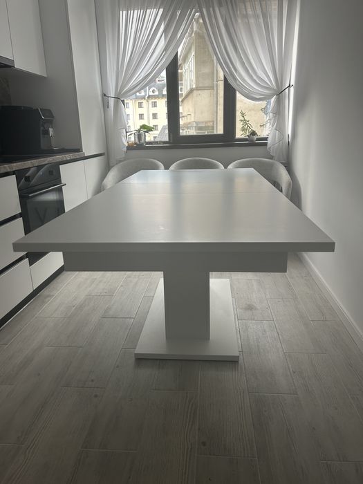 Masa extensibila alba