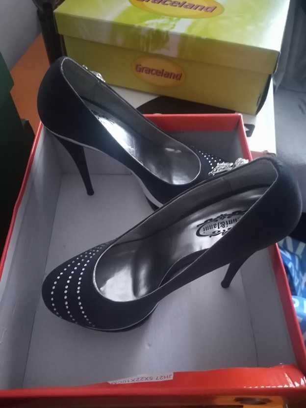 Pantofi de ocazie pentru femei