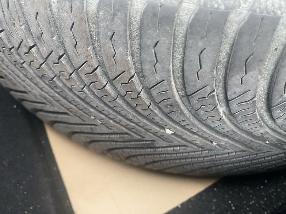 Cauciucuri 225/55/R17