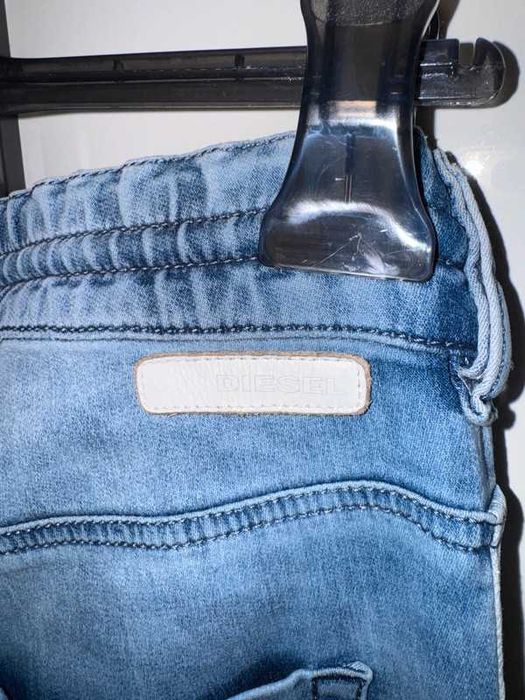 DIESEL joggjeans blugi pentru barbati W27, talie 40cm