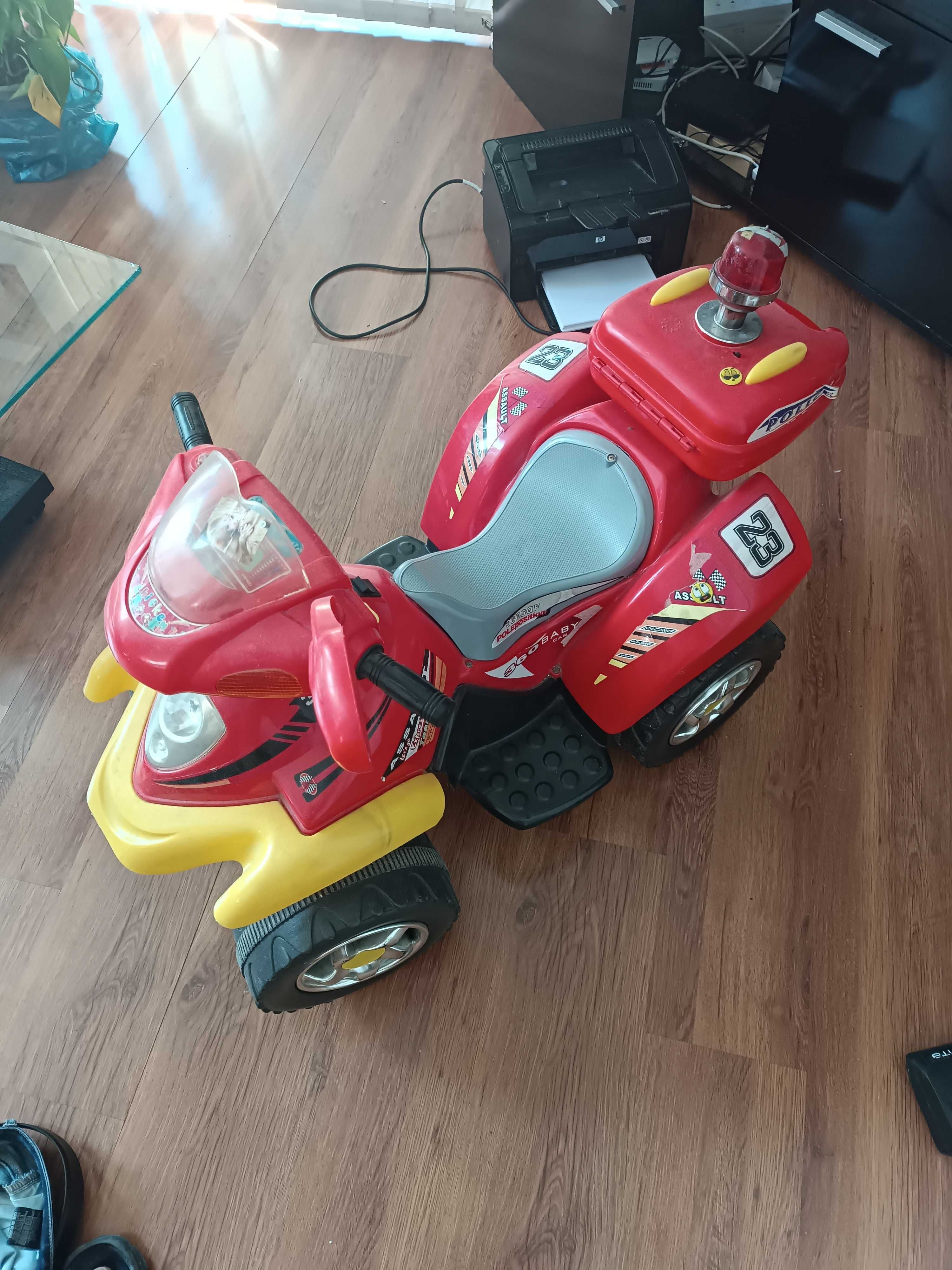 Детска акумулаторна кола/мотор