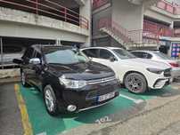Mitsubishi Outlander PHEV- pilot automat adaptiv, FCM, trapa electrica