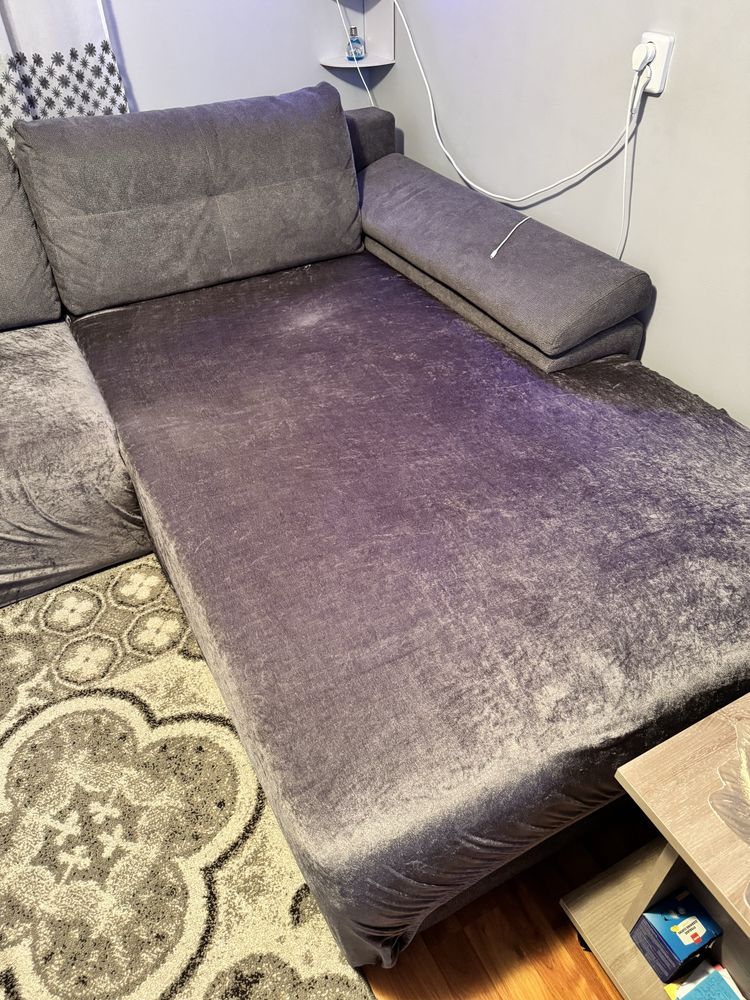 Vând colțar de sufragerie/dormitor extensibil