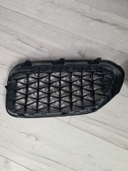 Grila-Diamond-Neagra-Full-Black-Bmw-Seria-5-G30-2017-2018-Xdrive-2019