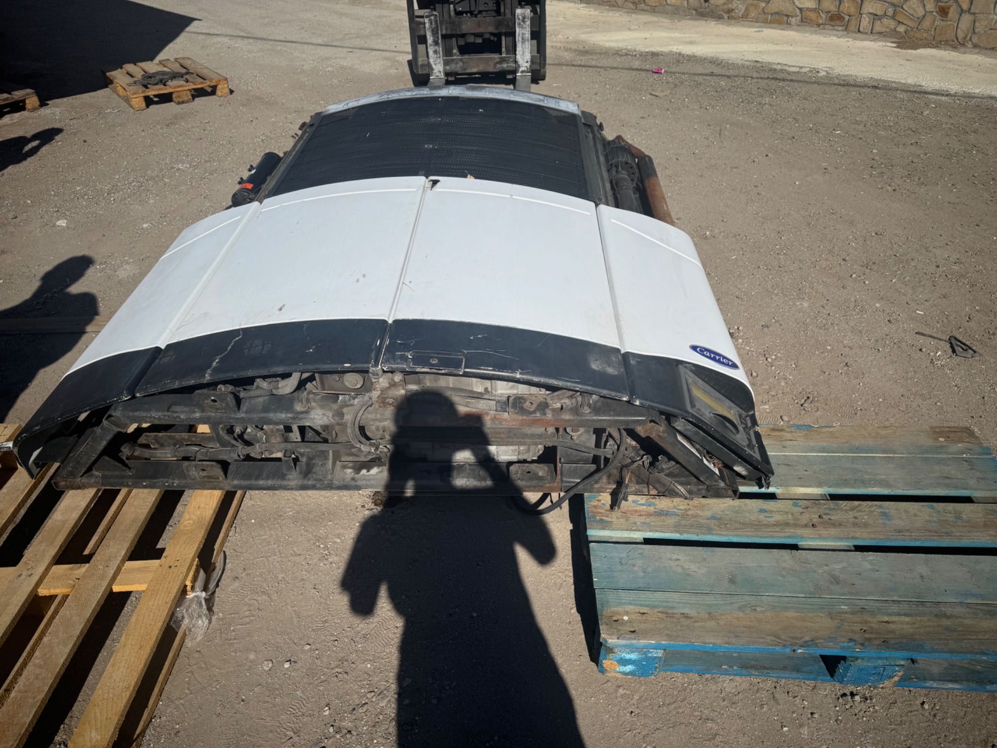Хладилен агрегат Carrier, Vector