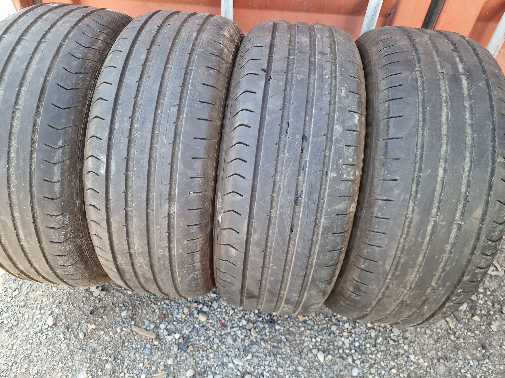 Anvelope 215/55R17 marca Fulda, DOT 2021, 6 mm