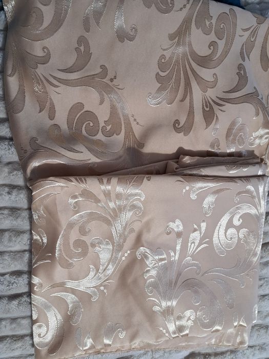 Draperii fereastra