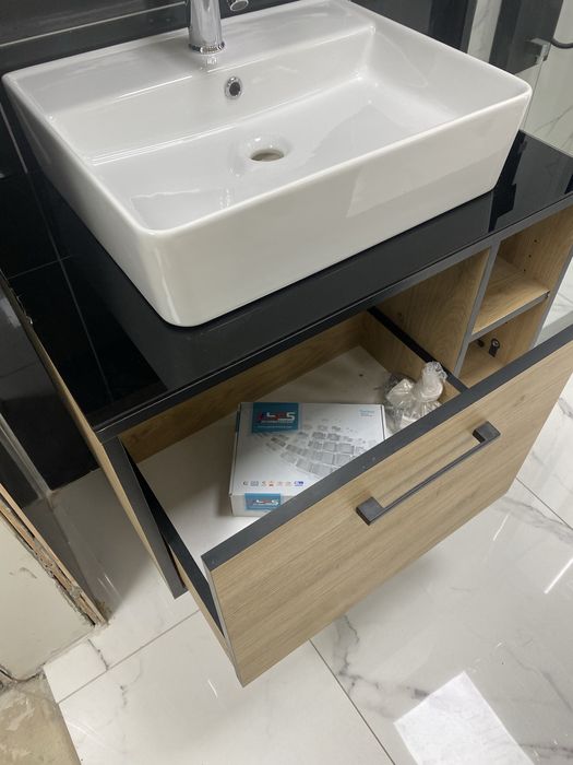 Комплект шкаф за баня