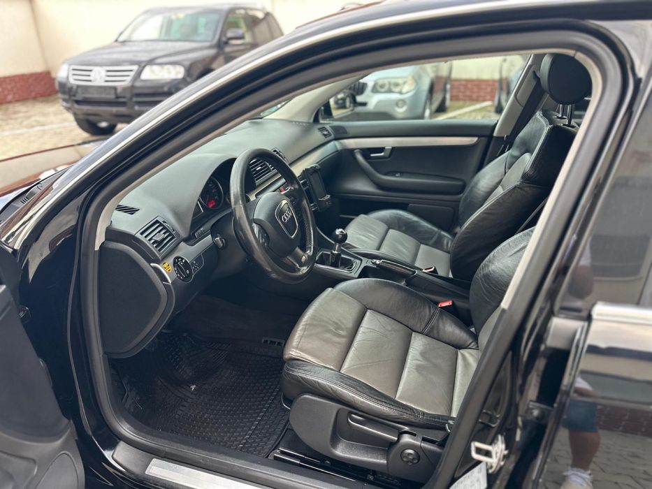 Audi A4 2.0 tdi S.line