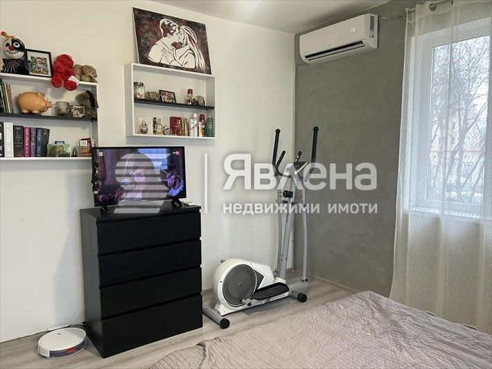 Продава се Тристаен апартамент в Варна, Колхозен пазар - 85 кв.м за 1824 €/кв.м - Снимка #4