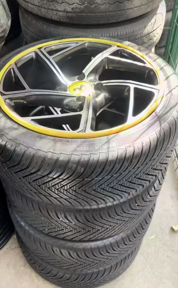 Ferarri diska balon