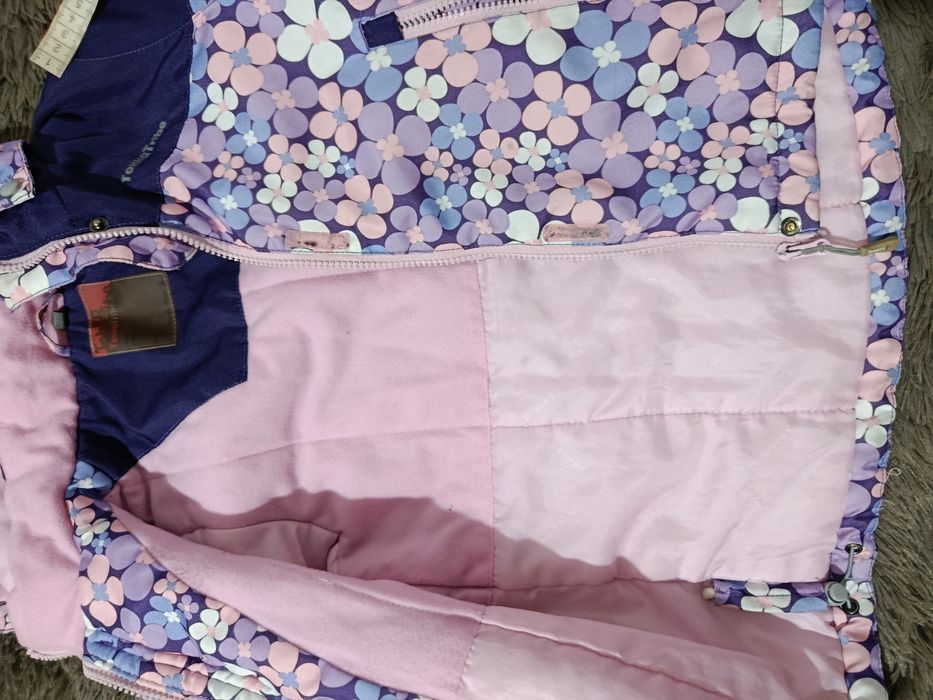 Куртка на девочку