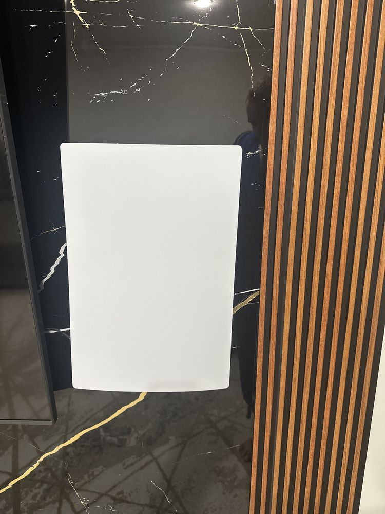 PlayStation 5 (825гб,дисковод )+2 геймпада+ 7игр+2 диска