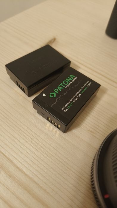 Canon EOS R10 30k cadre + obiectiv canon rf 18-45mm f4.5-6.3 + baterii