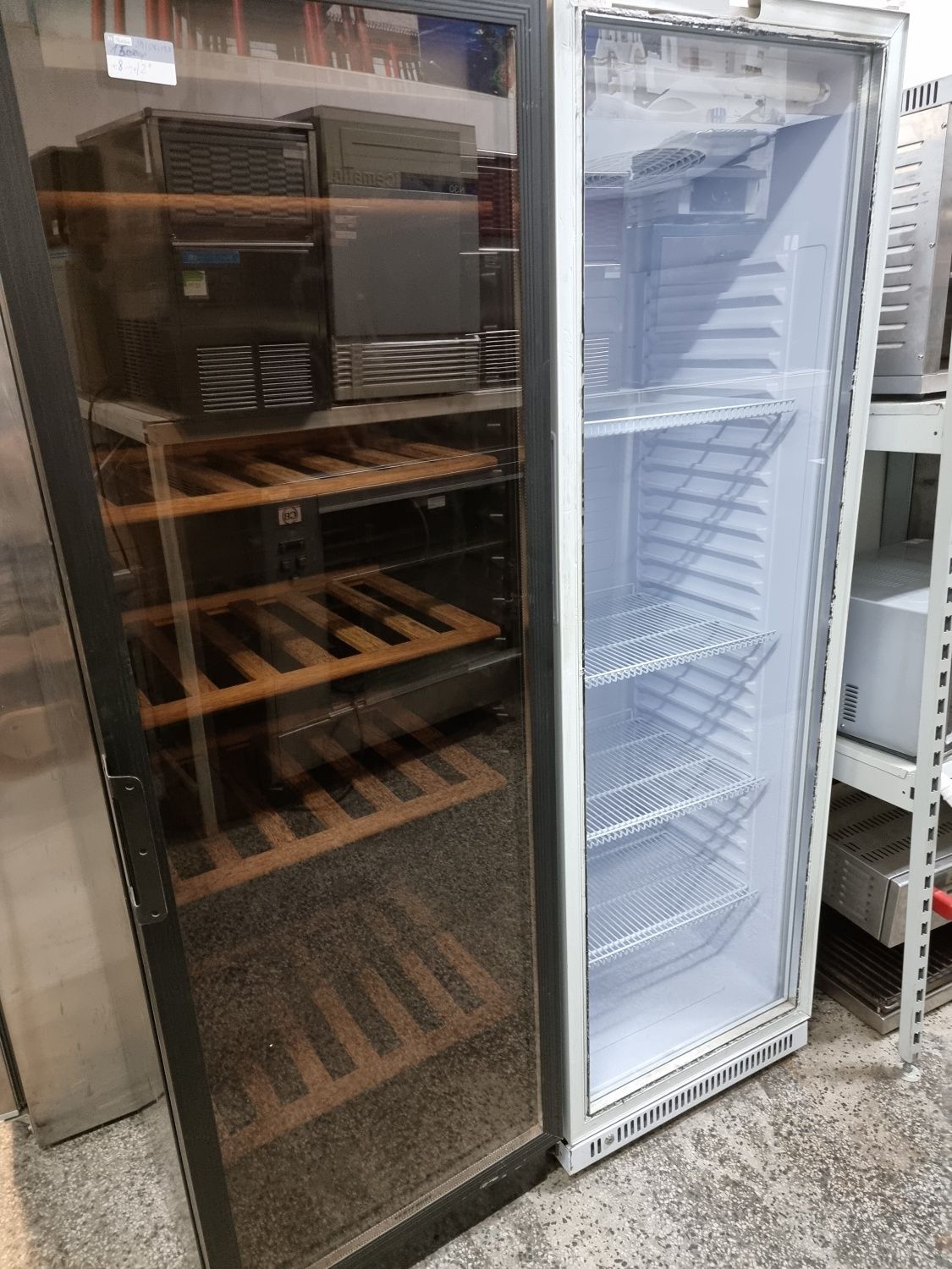 Винарски хладилни витрини от 700лв до 2000лв нови
