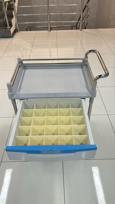 Тележка для инструментов