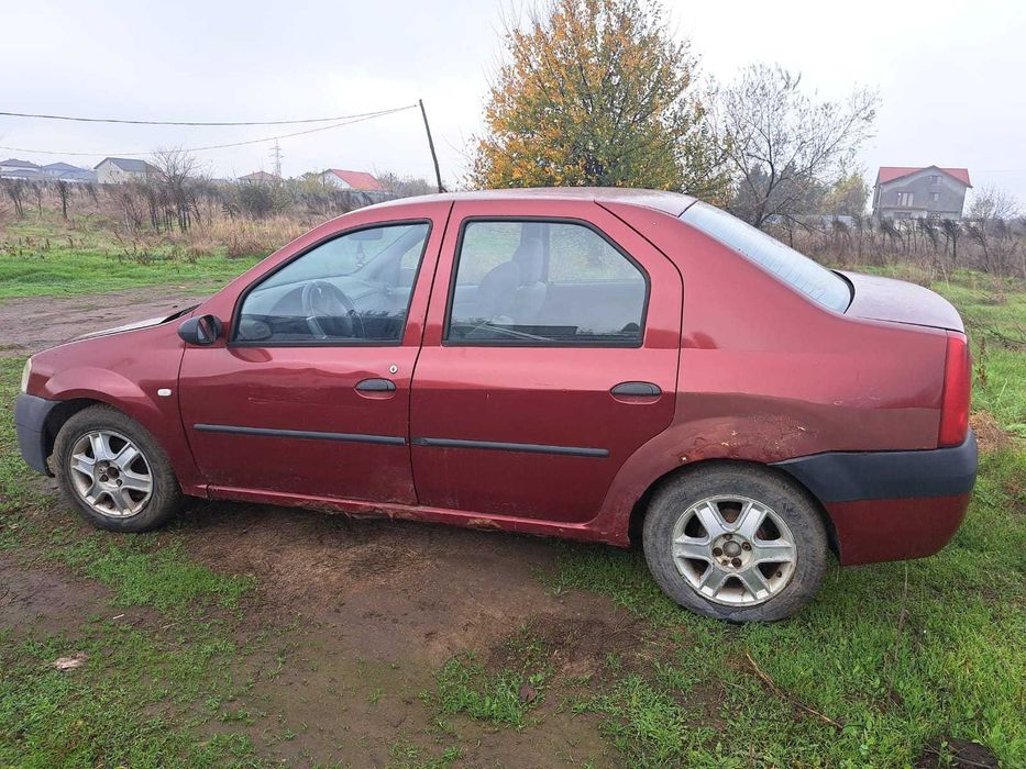 Vand Dacia Logan benzina