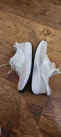 Обувки Nike Waffle Debut DH9523
