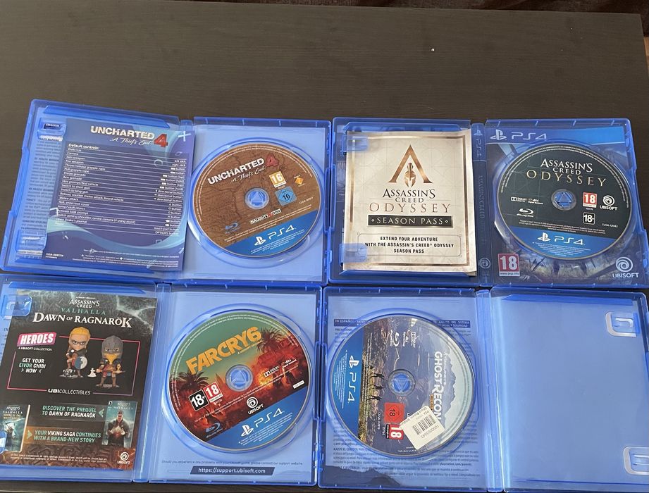 Vand cd-uri ps 4 in stare impecabila