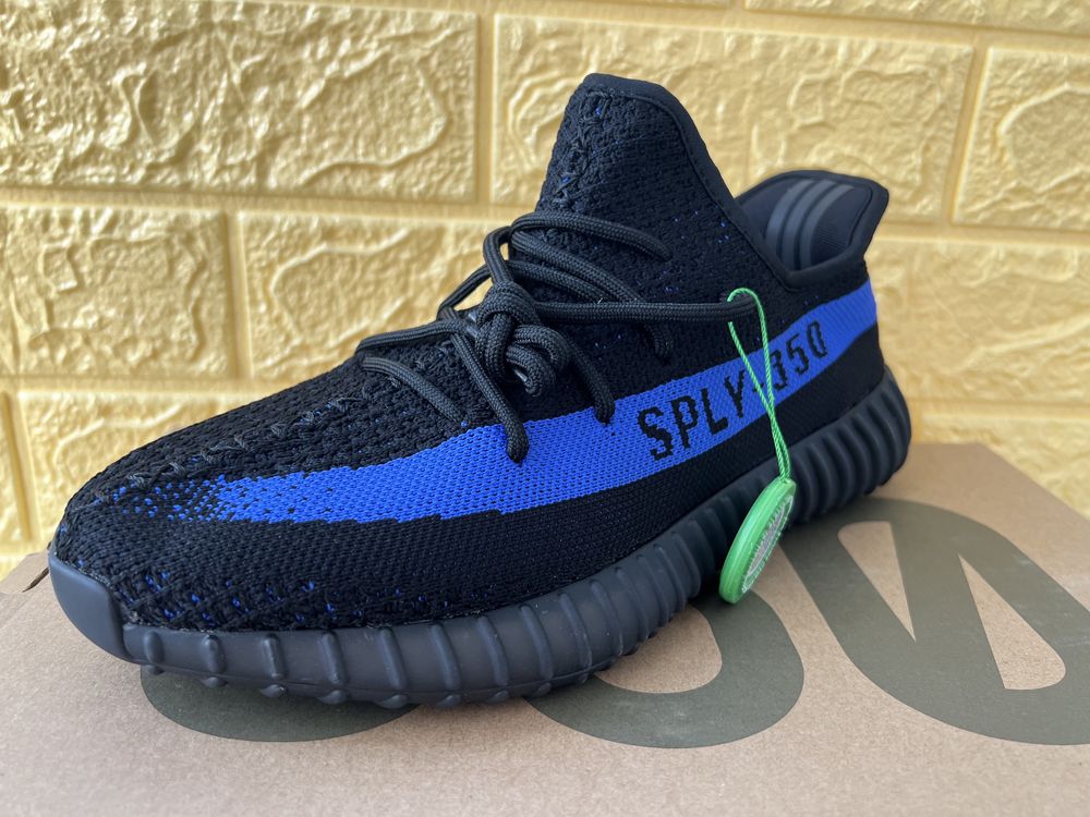 36-45 Yeezy 350 V2 Dazzling Blue