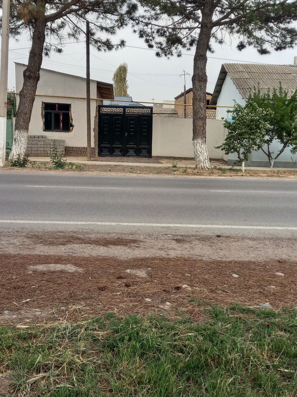 Yarim Tayyor Uy Sotuvda