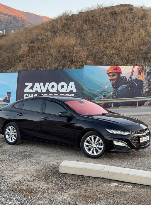 Продается лобовое стекло Малибу ХЛ