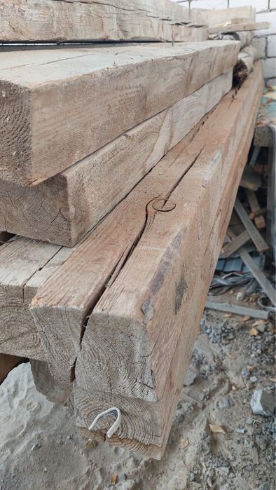 Үйдің үстін жабатын ағаш ( брус )