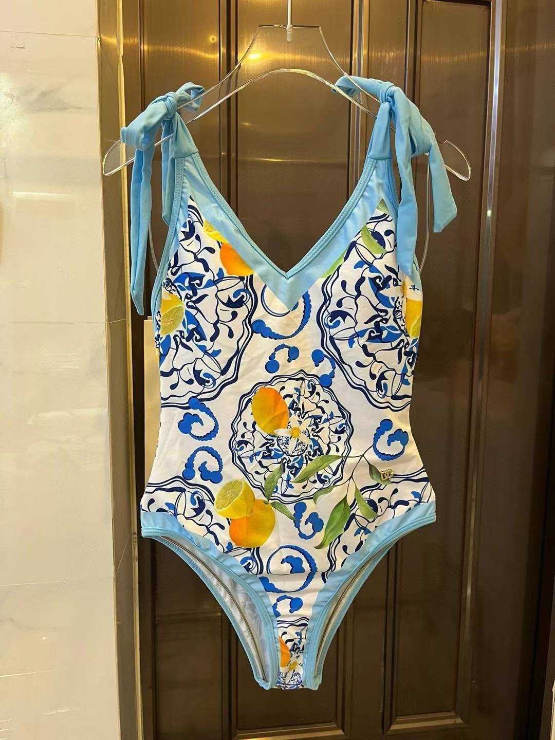 Costume de baie pentru femei de Dolce gabbana 060