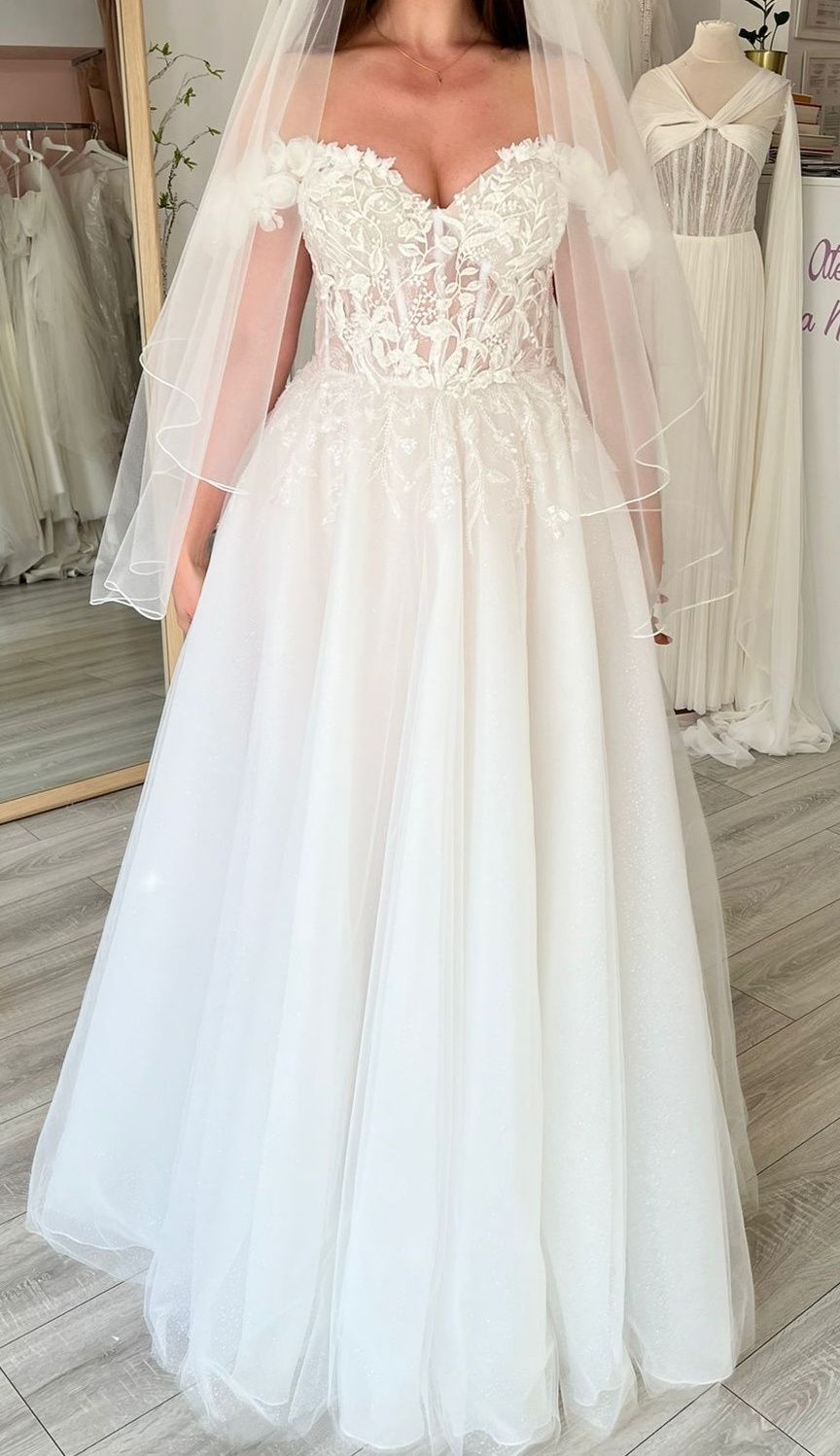 Vând rochie de mireasă