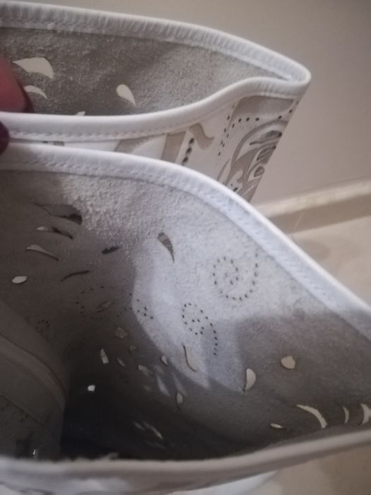 Дамски кожени ботуши