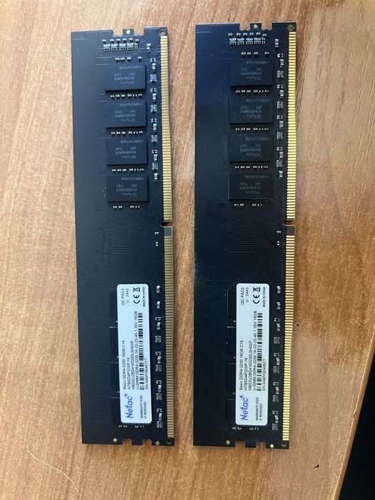 Озу 16 Гб DDR4 новый хорошем состояние