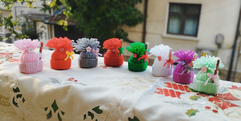 Мини шапки с Коледни и Новогодишни късмети