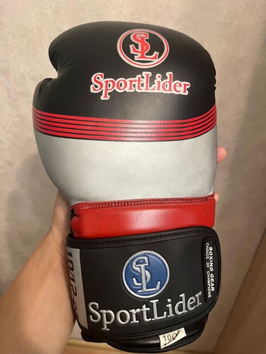 Боксерские перчатки мужские как новые