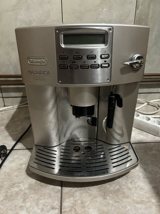Expresor cafea DeLonghi Magnifica Rapid Cappucciono