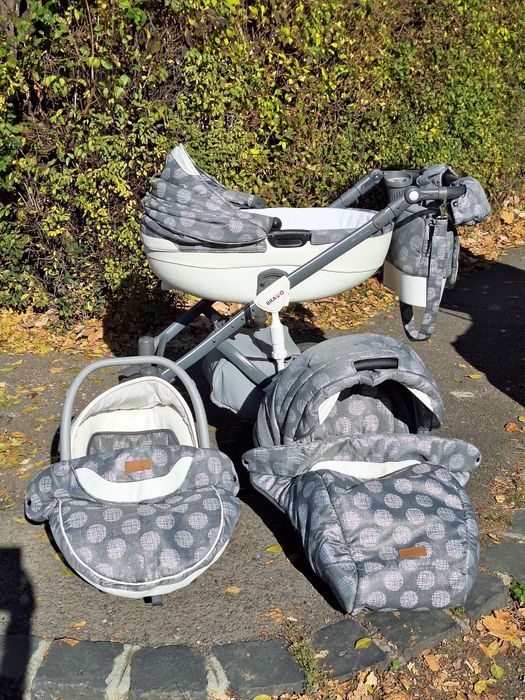 Vand Carucior 3 in 1