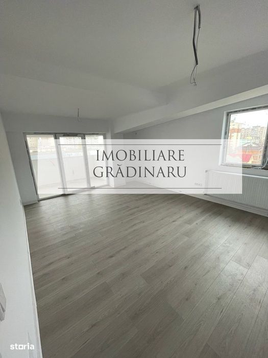Apartament 4 camere Bloc Nou