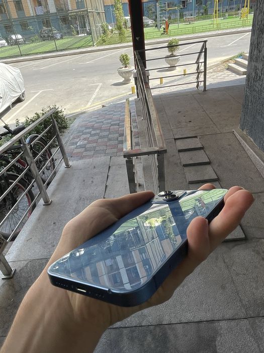 IPHONE 13   128 G