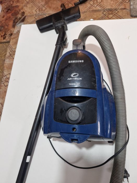 Пылесос Самсунг 1600w