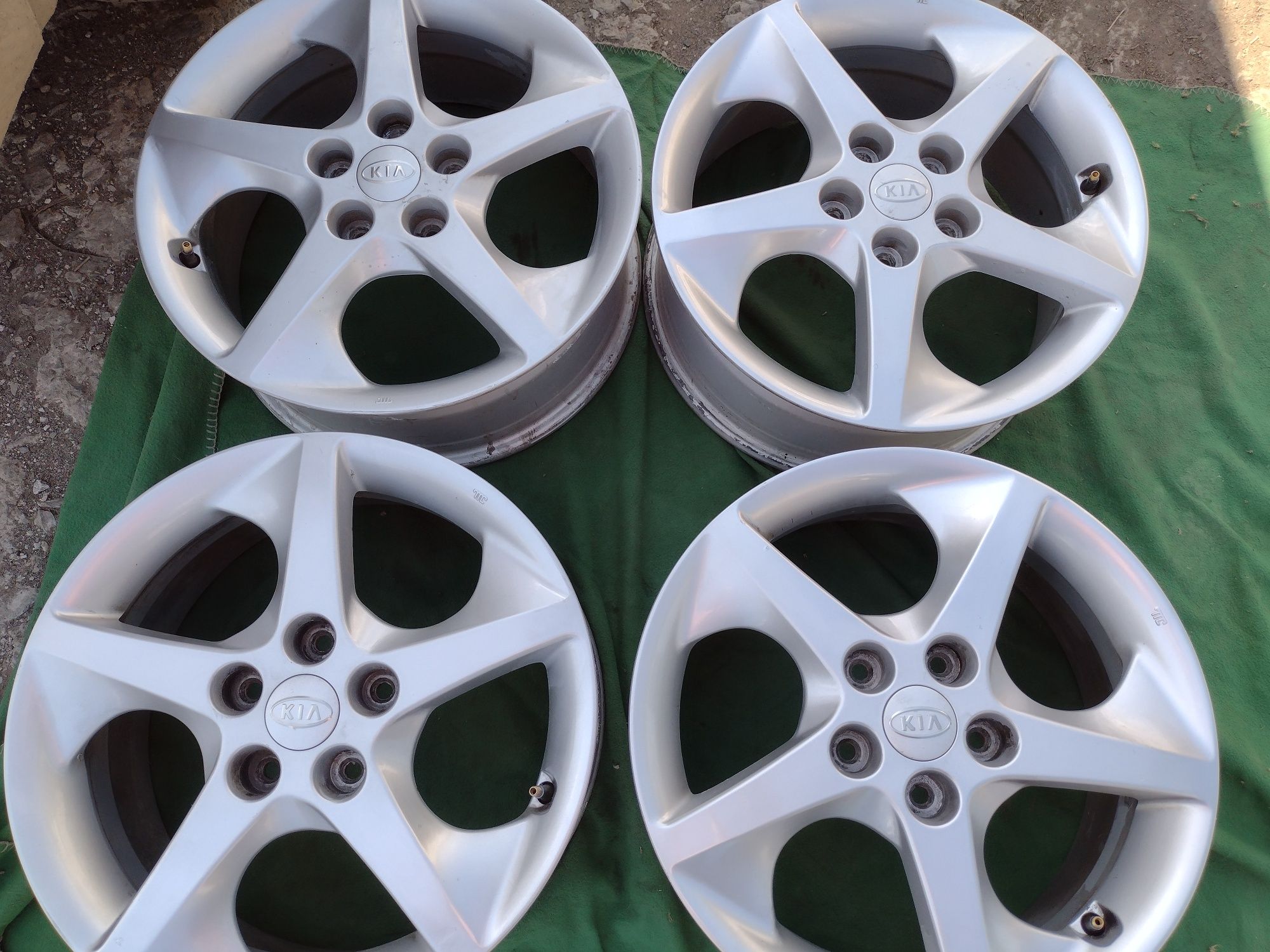Оригинални 17-5х114.3 ЕТ56. 7j  Kia Ceed