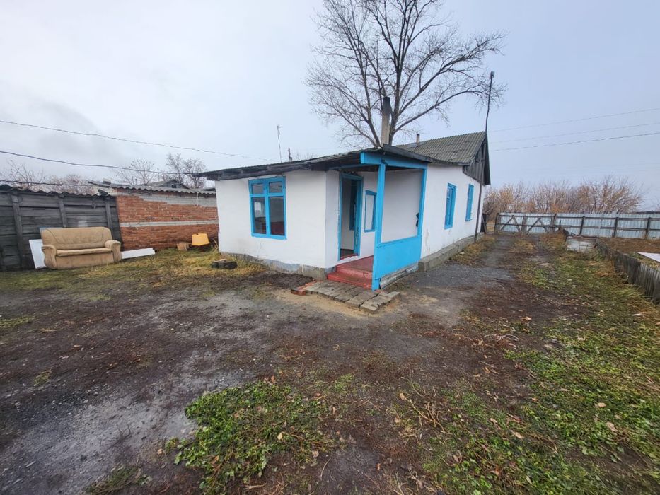 Продам дом в п.Абай