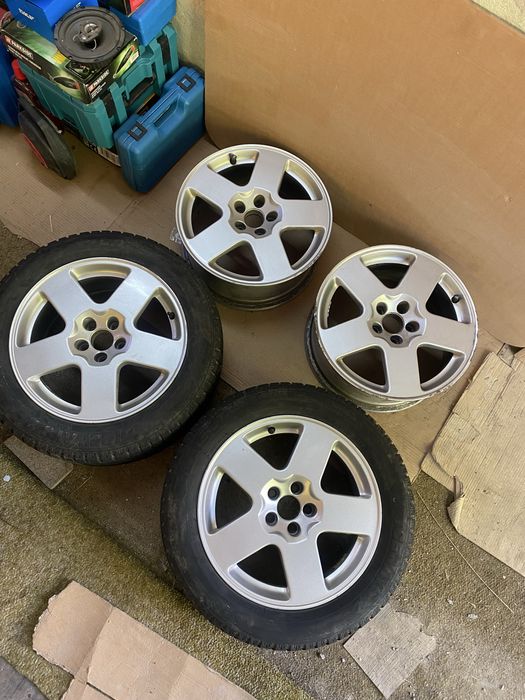 Алуминиеви джанти 5x100 R16 ET31 , GOLF 4 , OCTAVIA 1 и други