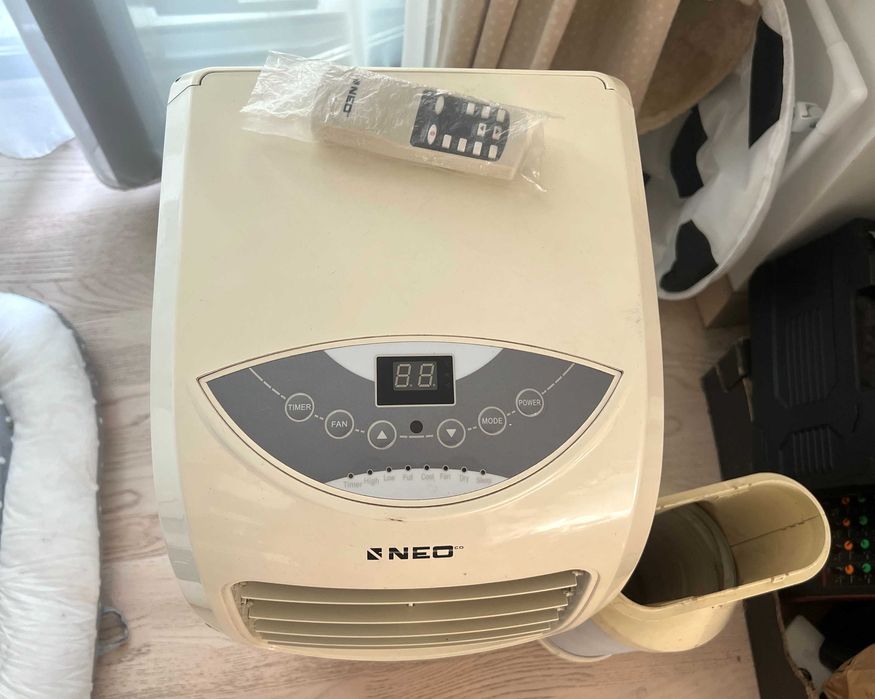 Aer conditionat portabil NEO YPO2 09C 9000 BTU cu telecomanda