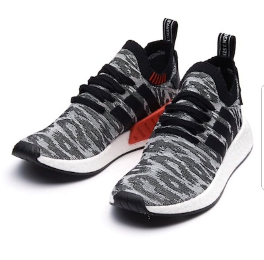 Adidas NMD_R2 PK Primeknit Cod: BY9409 Produsul este 100% Original